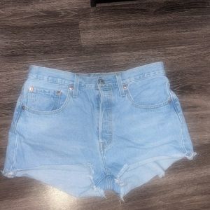 501 Levi’s shorts